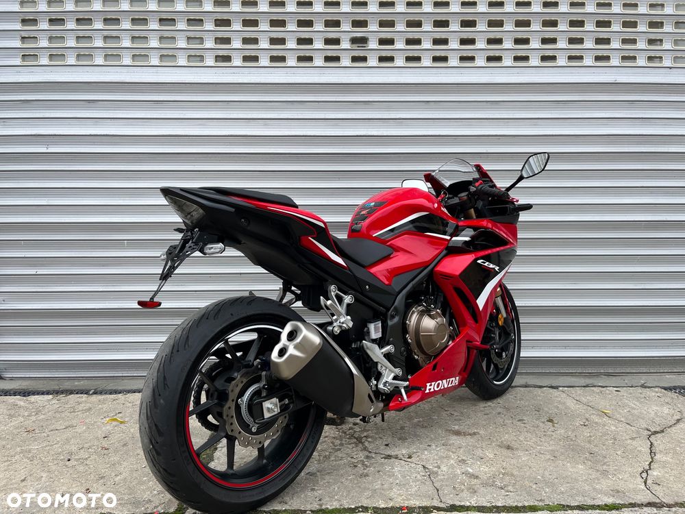 Honda CBR - 7