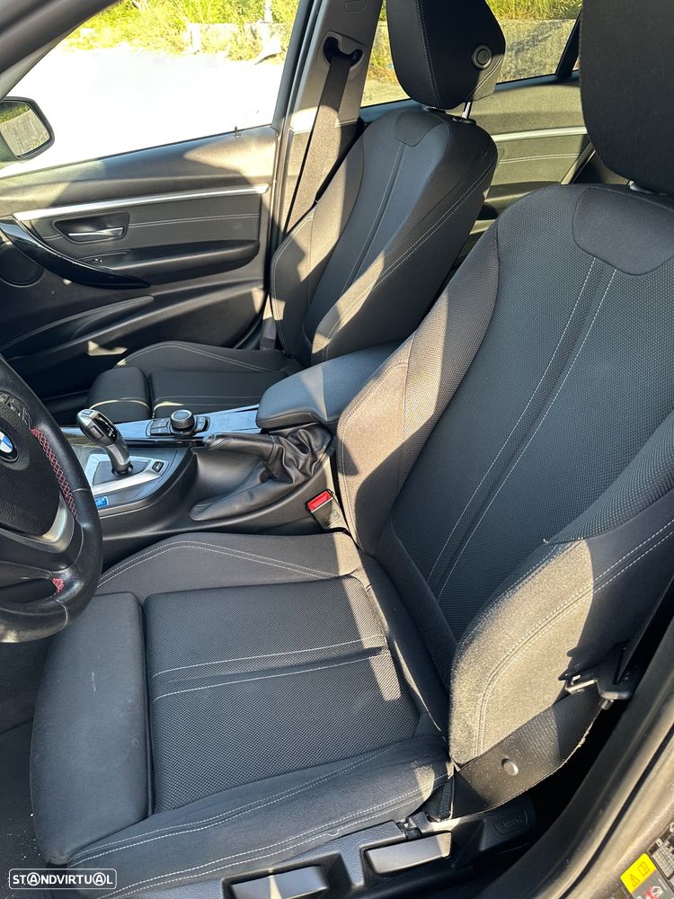 BMW 330 - 15