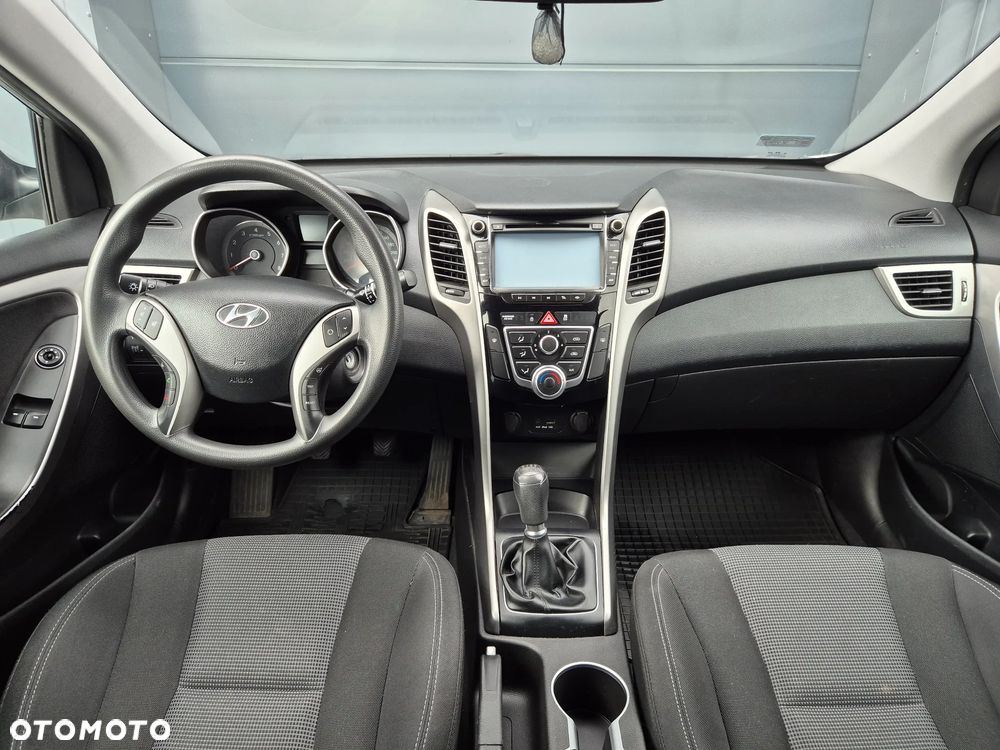 Hyundai i30 1.4 Comfort - 6