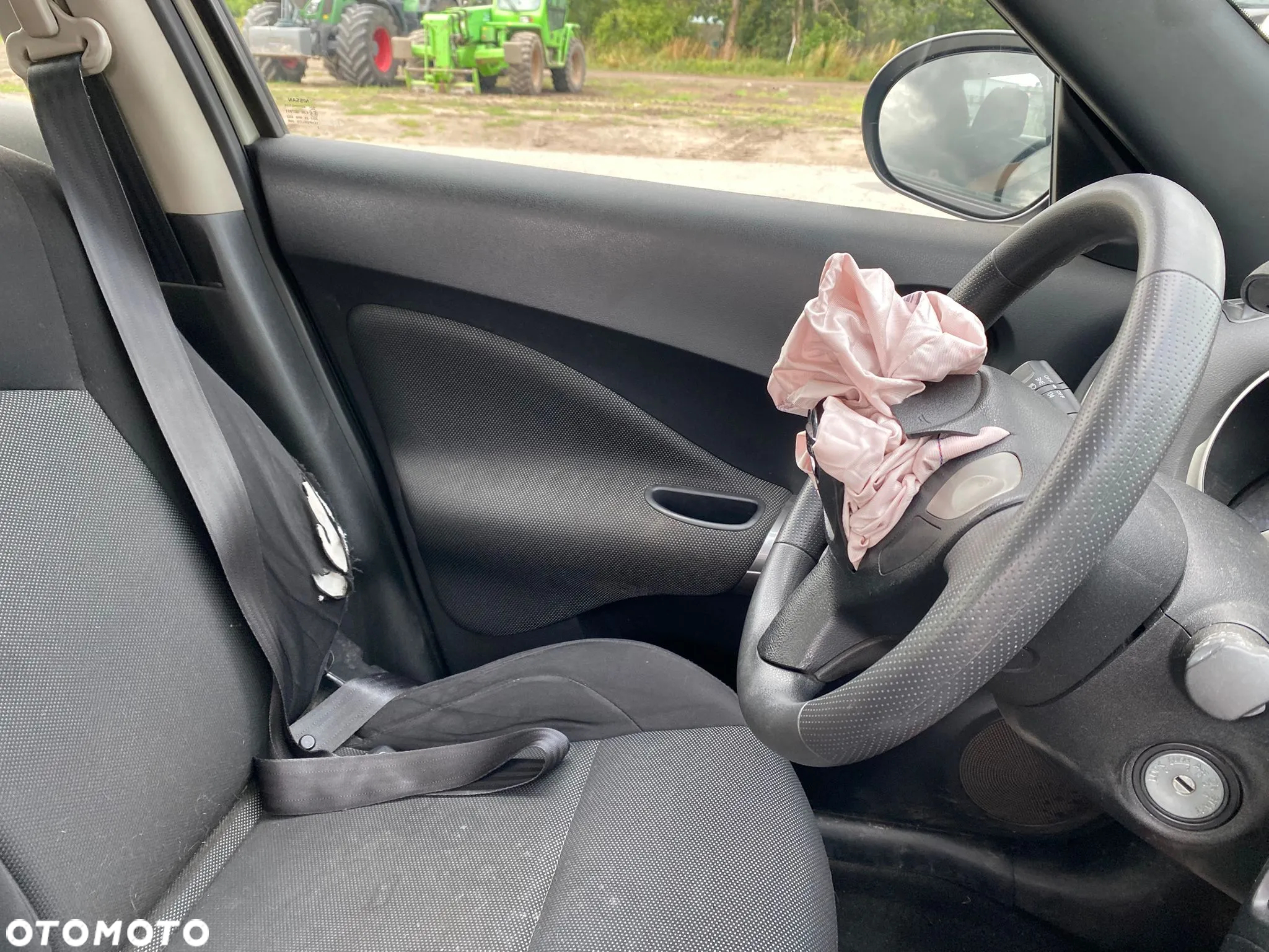 Nissan Juke 1.6 Visia - 14