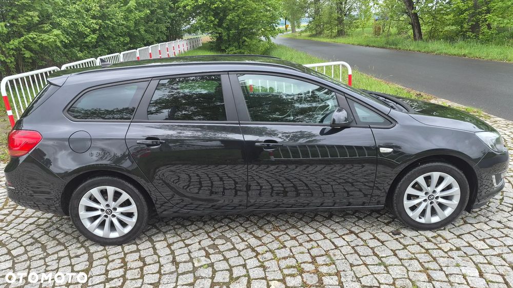 Opel Astra 1.4 T Cosmo - 2