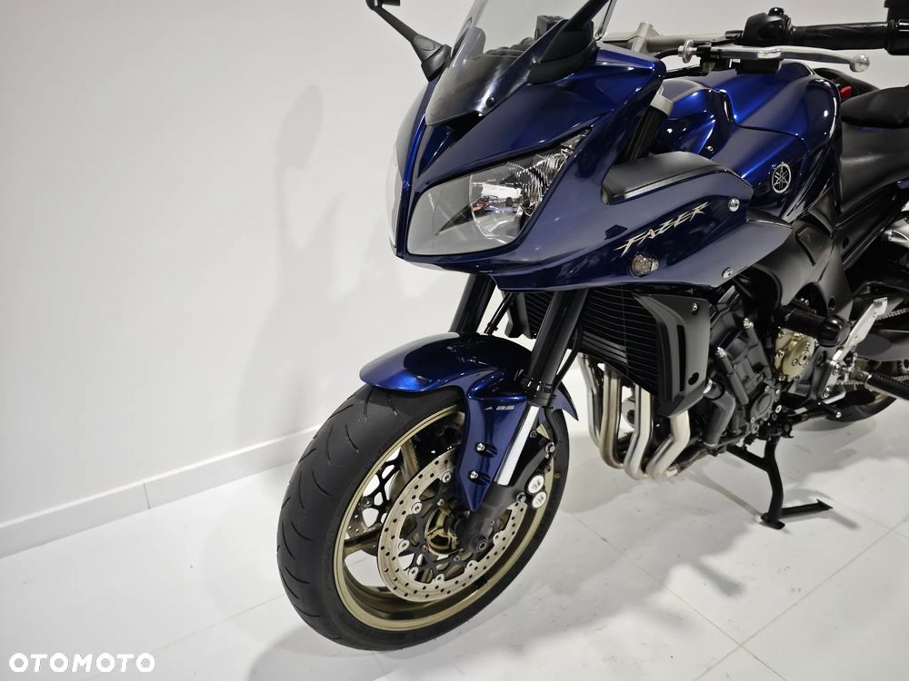 Yamaha FZ - 16