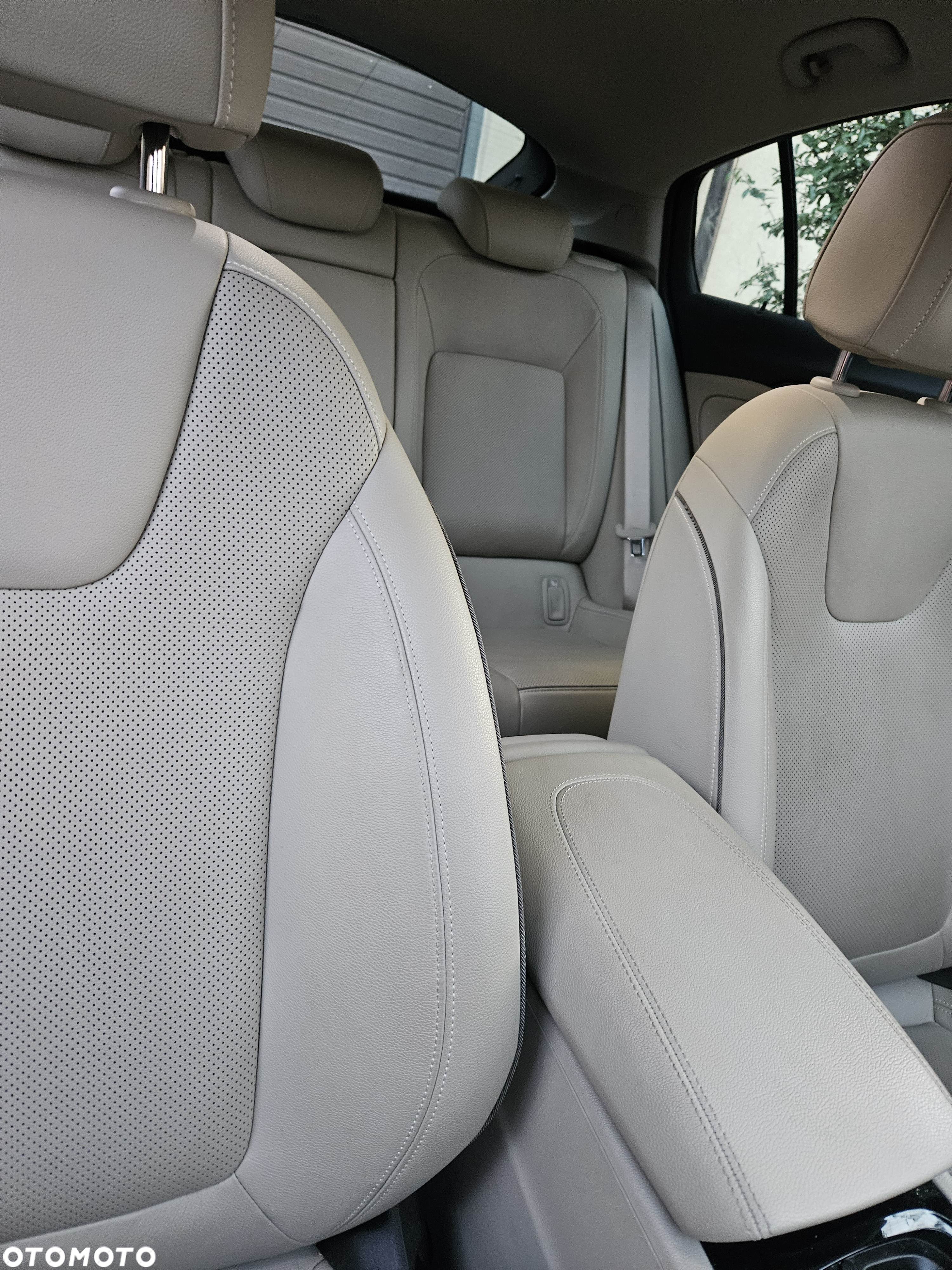 Opel Insignia 2.0 CDTI Edition - 8