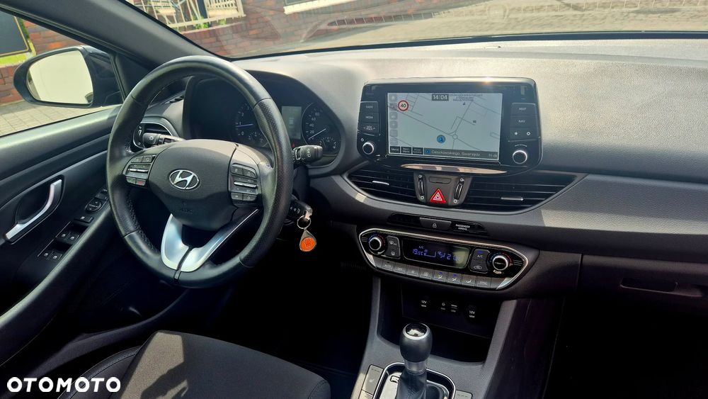 Hyundai i30 1.4 T-GDI DCT Premium - 16