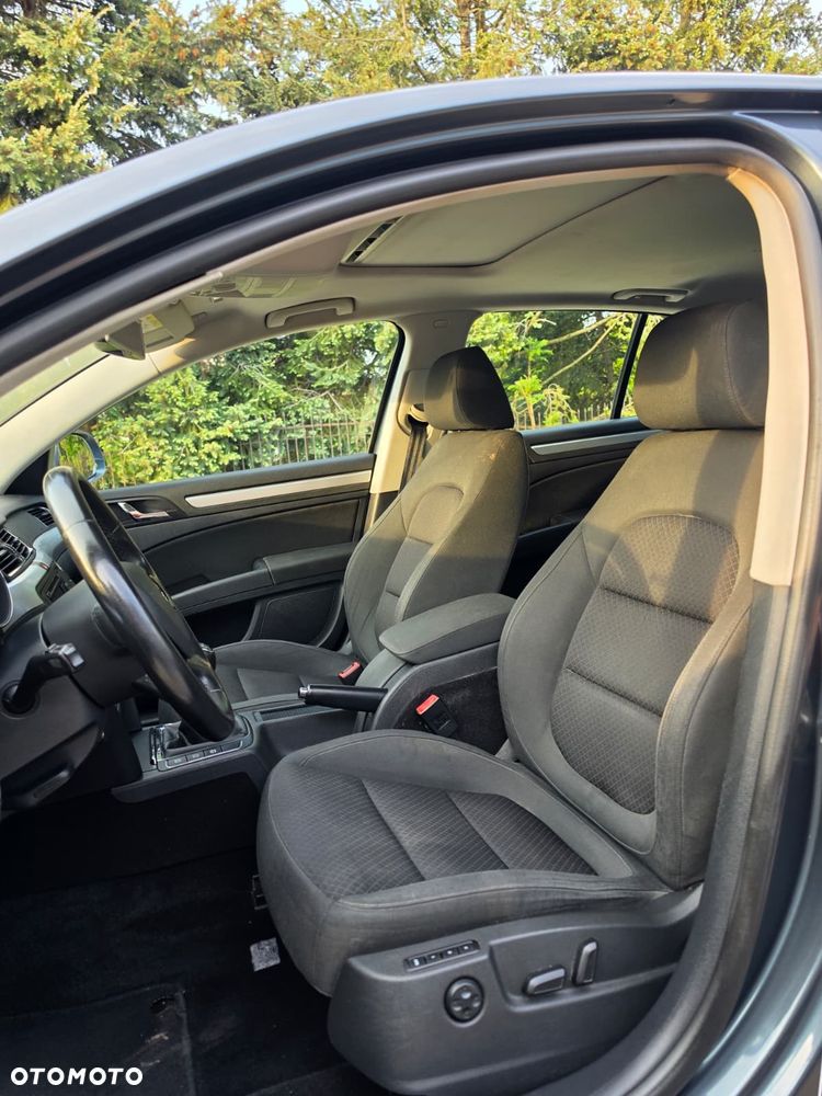 Skoda Superb 1.6 TDI Ambition - 14