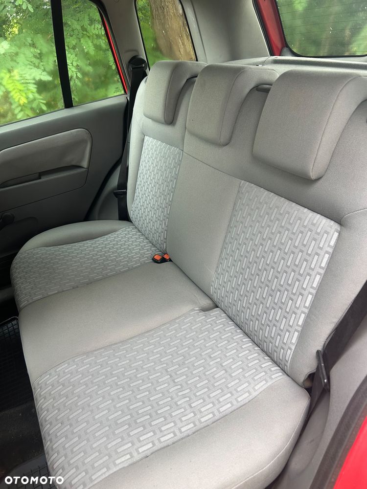 Ford Fusion 1.4 Ambiente - 15