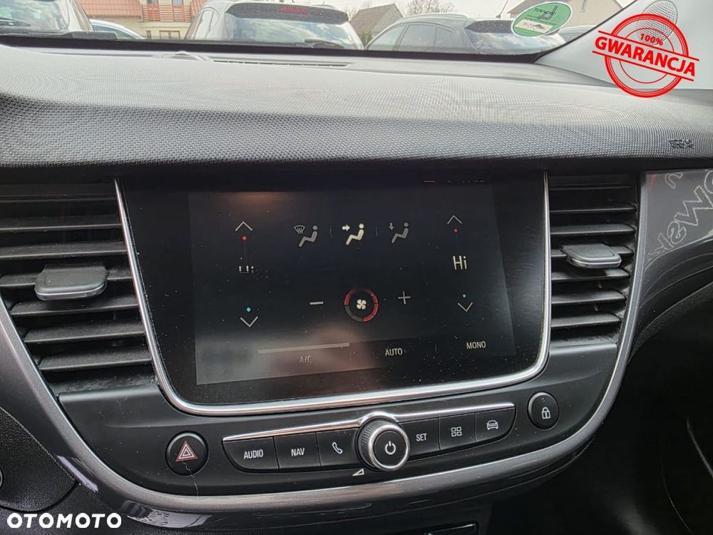 Opel Crossland X - 32