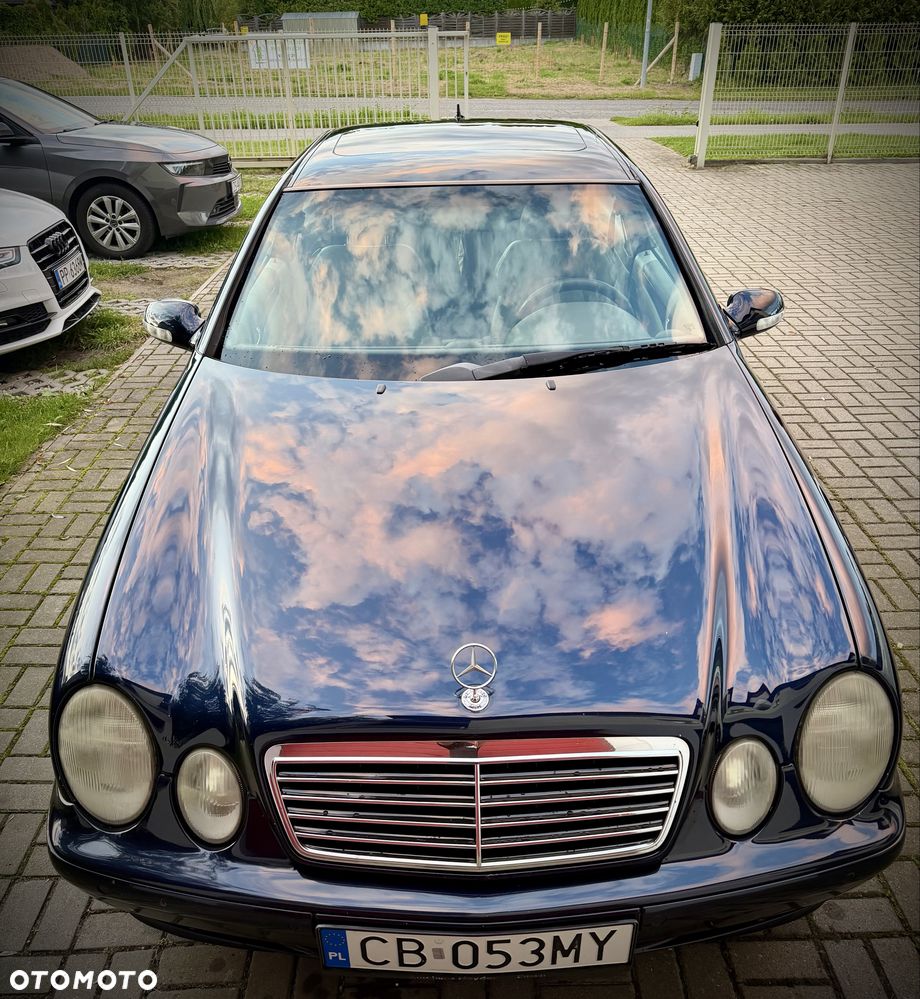 Mercedes-Benz CLK - 1