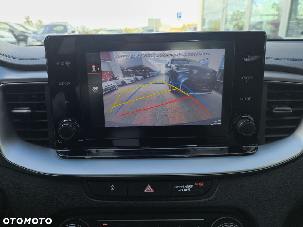 Kia Ceed 1.5 T-GDI M - 20
