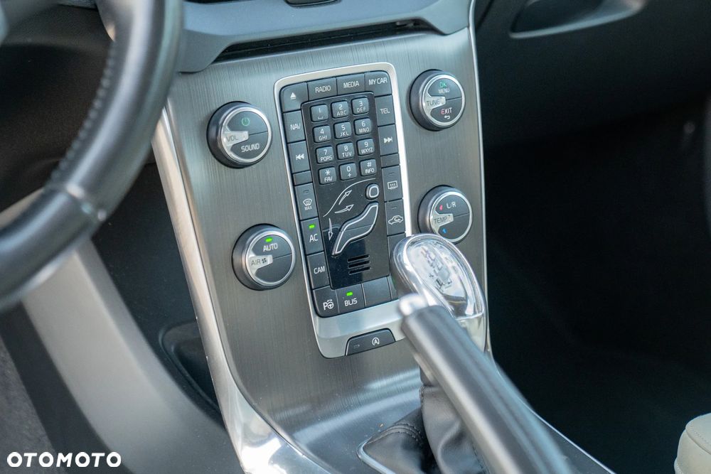 Volvo V40 - 10