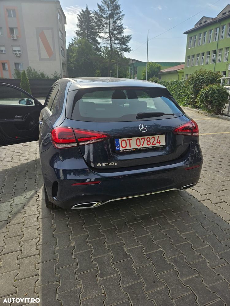 Mercedes-Benz A 250 - 13