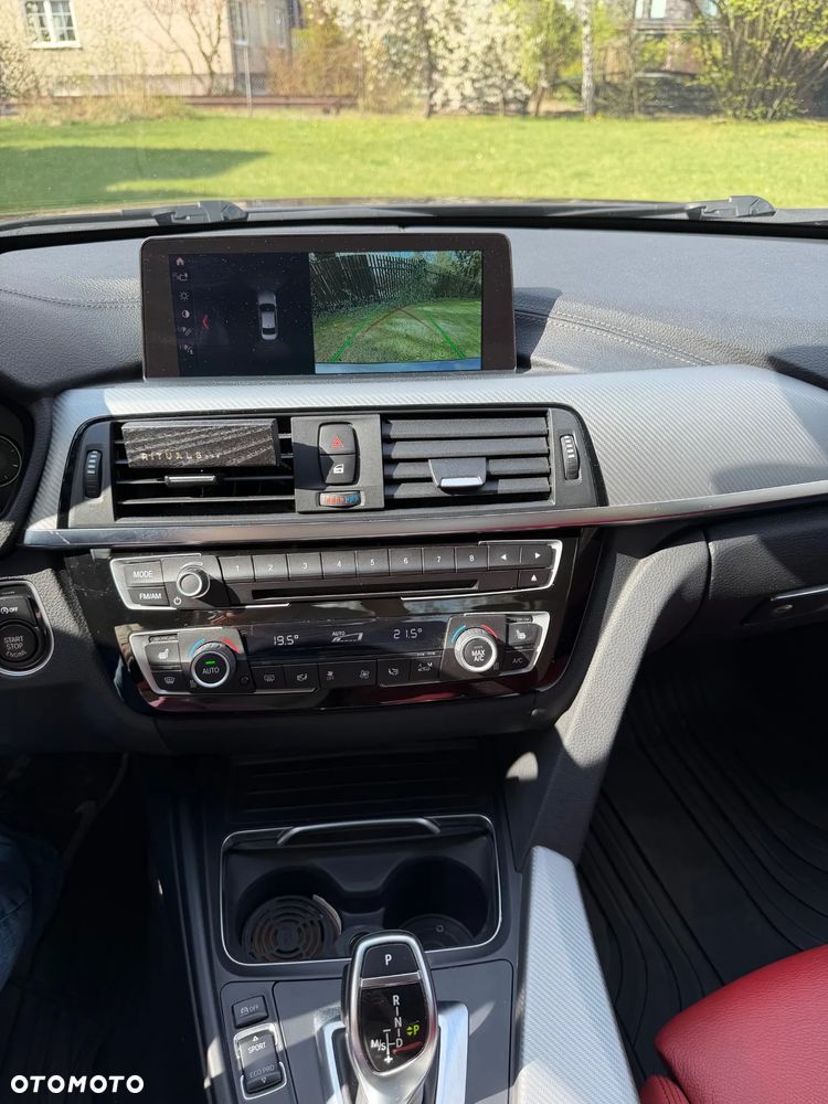 BMW Seria 3 340i xDrive Edition M Sport Shadow - 17