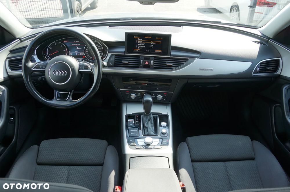 Audi A6 Avant 2.0 TDI quattro S tronic - 11