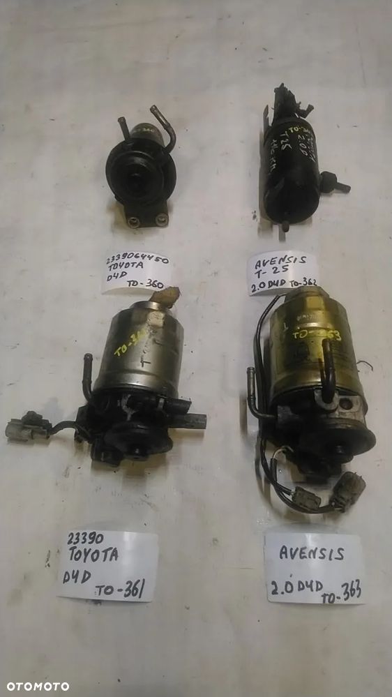 TOYOTA OBUDOWA FILTRA PALIWA