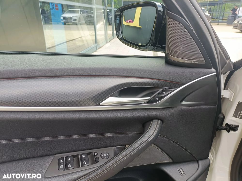 BMW Seria 5 530d xDrive Aut. M Sport Edition - 14