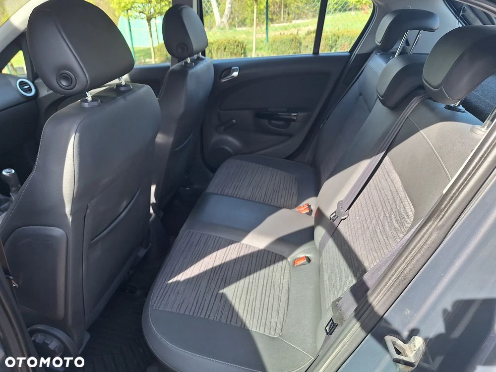 Opel Corsa 1.4 16V Graphite - 8