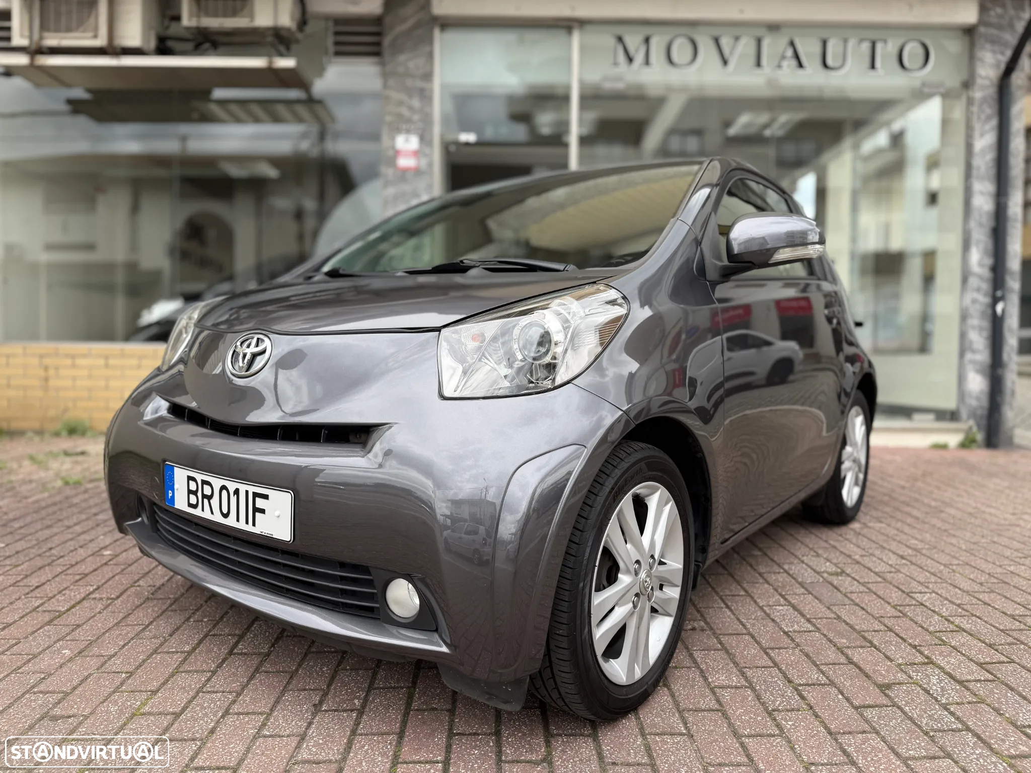 Toyota iQ 1.33 VVT-i 2 EP+NAVI+Bluetooth - 21