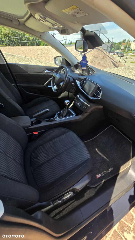Peugeot 308 - 14