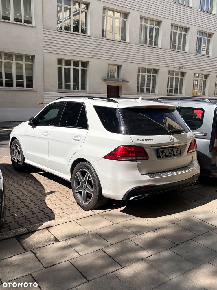 Mercedes-Benz GLE - 20