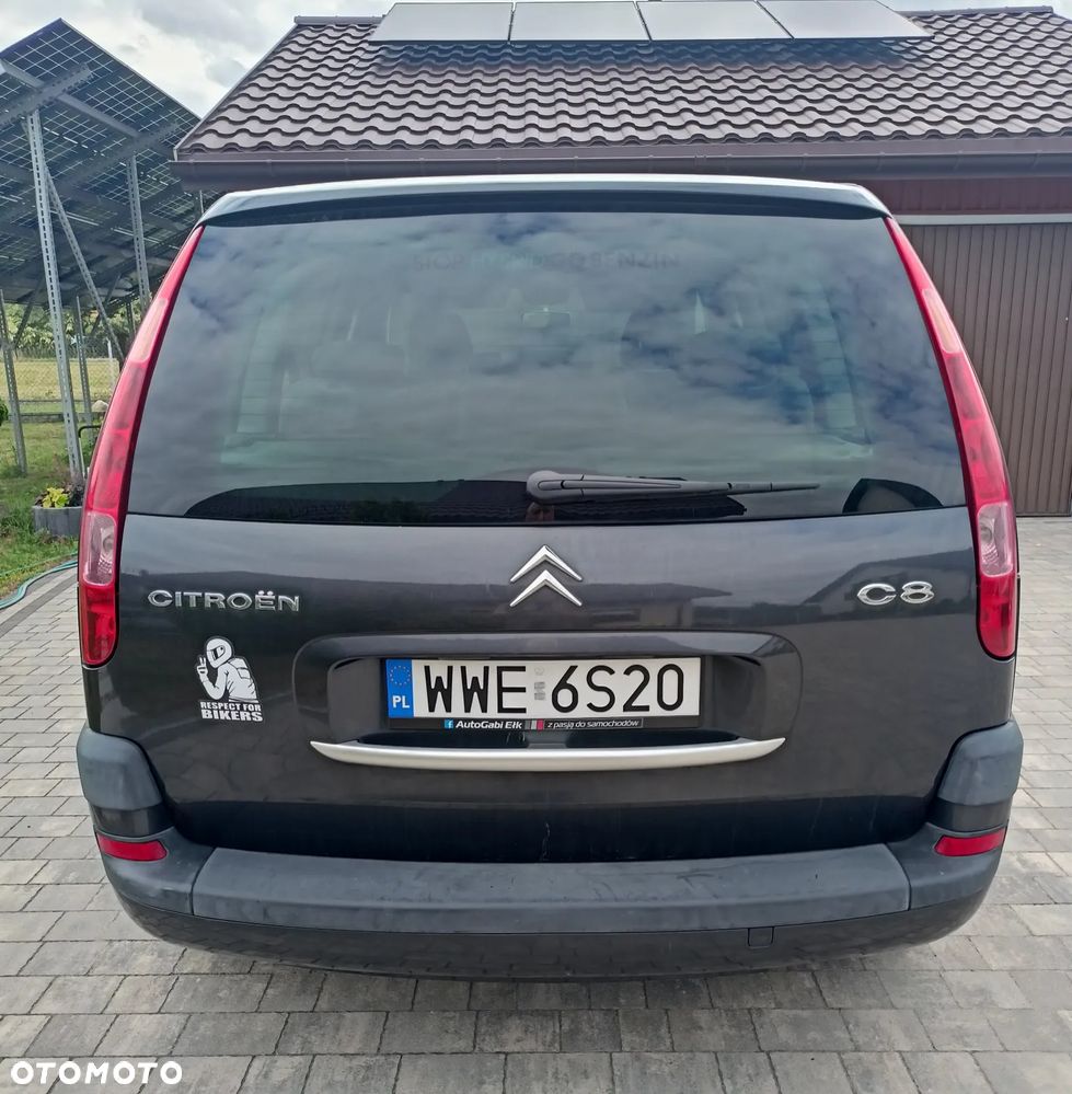 Citroën C8 2.0 16V Style - 5