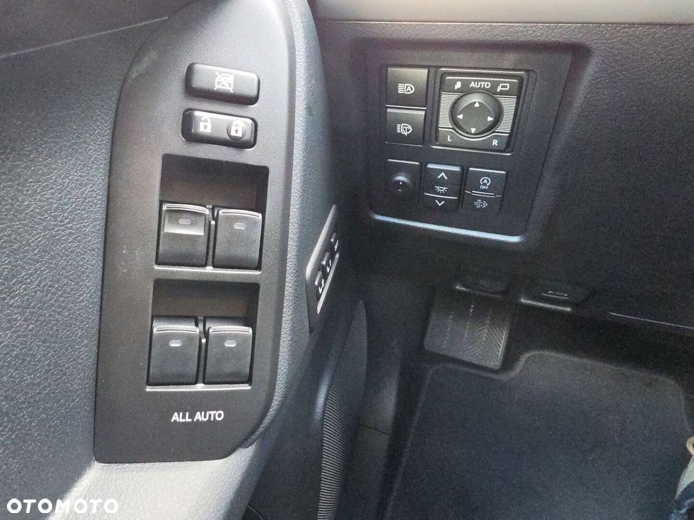 Toyota Land Cruiser LC 2.8 D-4D Executive - 19