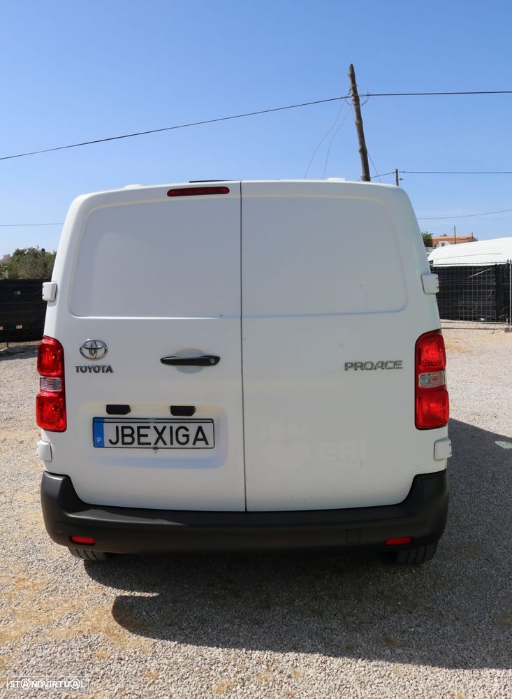 Toyota Proace 1.5 D-4D L1 C/Iva Incluído - 9