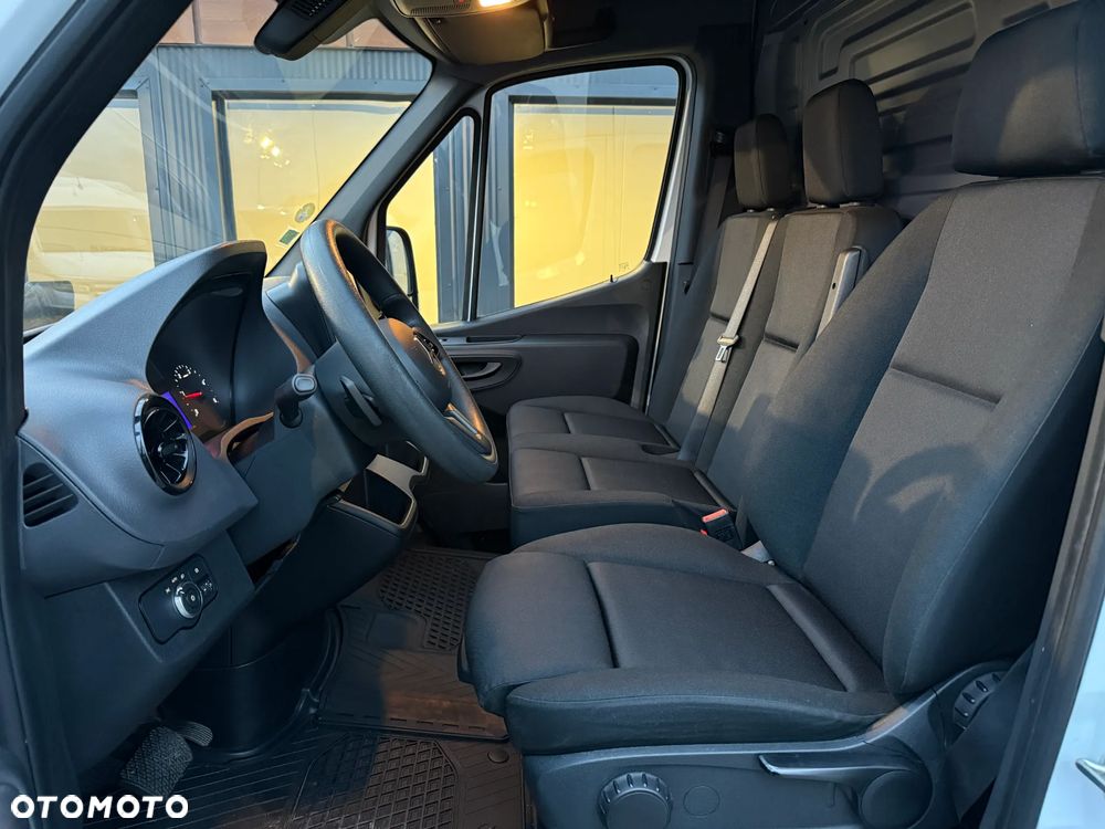 Mercedes-Benz Sprinter 319 CDI 190KM  / 2022R Maxi L3 H2 / Automat 9G Tronic / Serwis ASO - 26