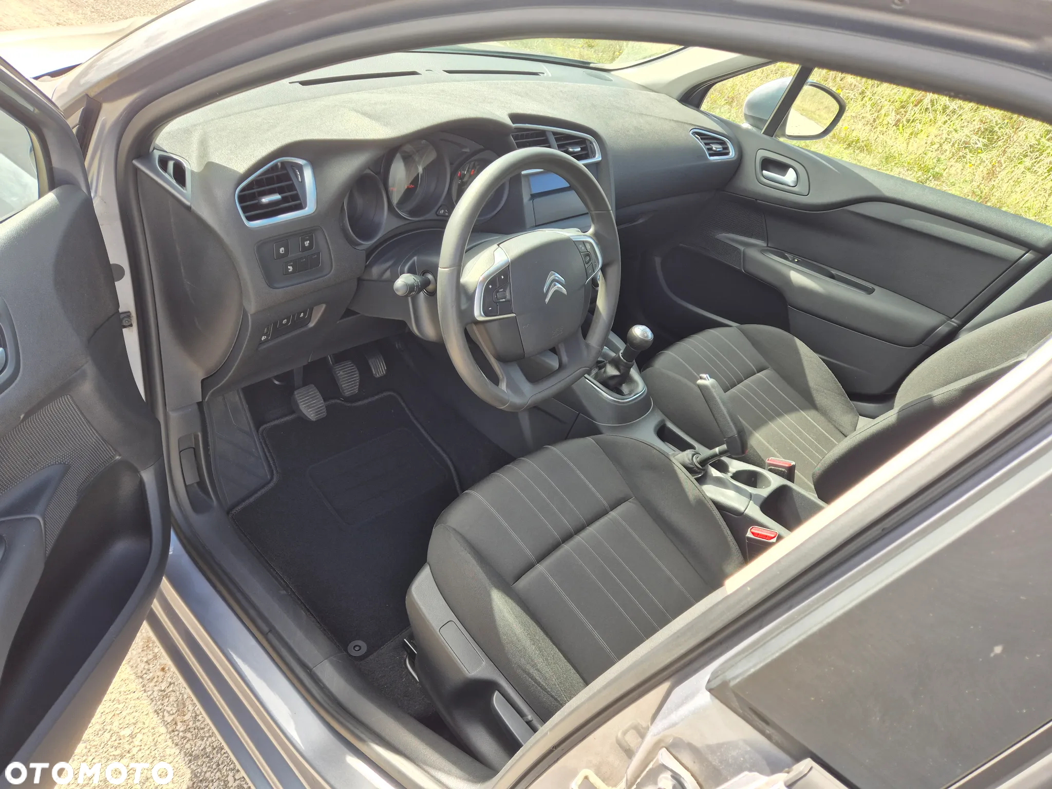 Citroën C4 BlueHDi 100 Selection - 6