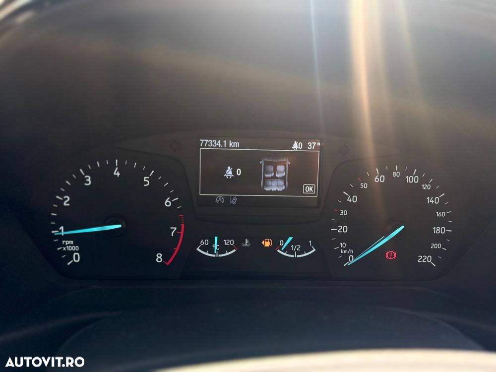 Ford Fiesta 1.0 EcoBoost Trend - 12