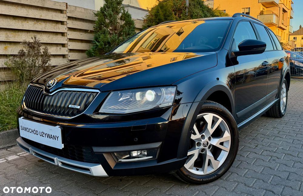 Skoda Octavia Combi 2.0 TDI (Green tec) 4x4 DSG Scout - 38