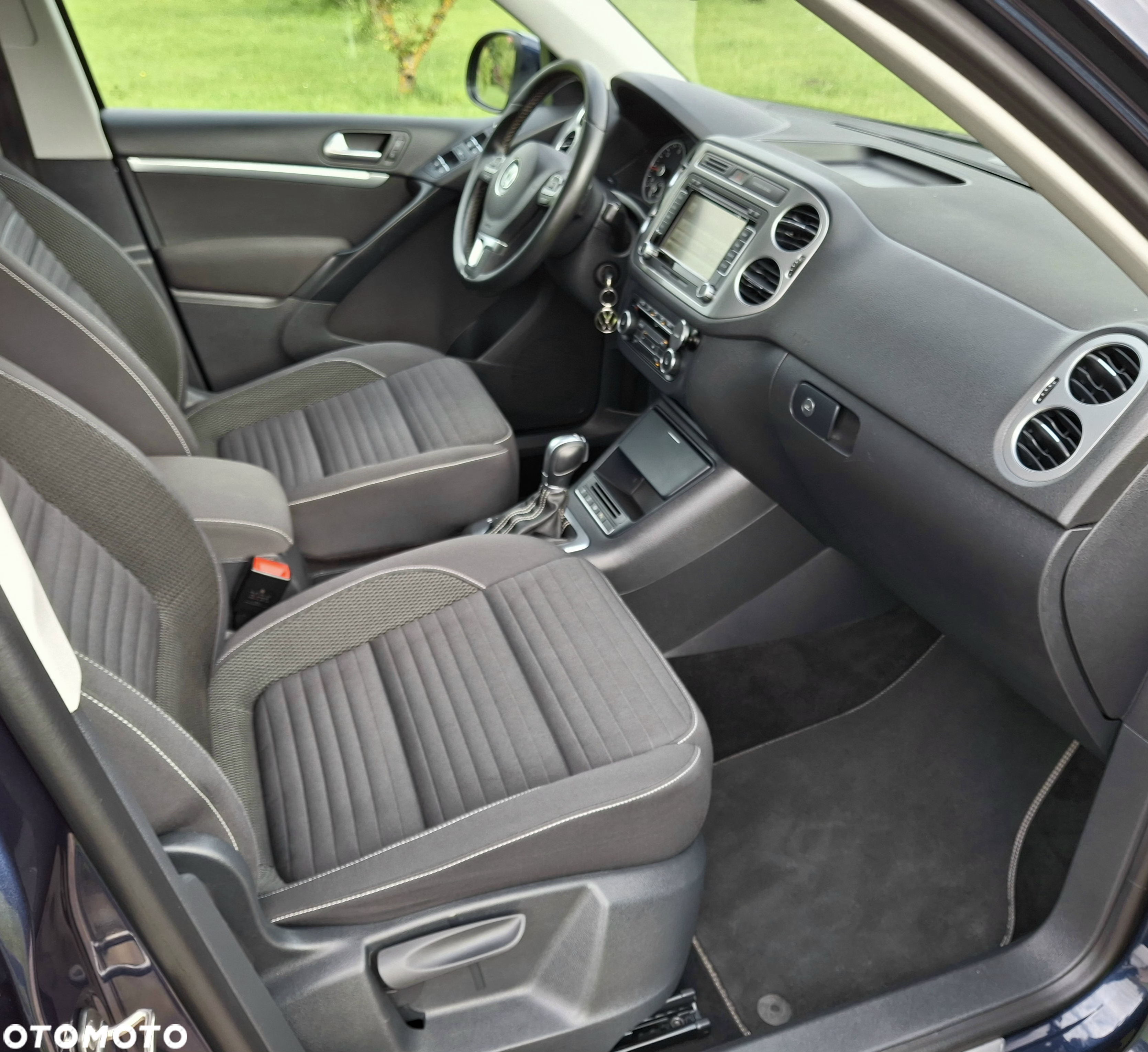 Volkswagen Tiguan 2.0 TDI DPF 4Motion BlueMotion Technology DSG Cup Track & Style - 27