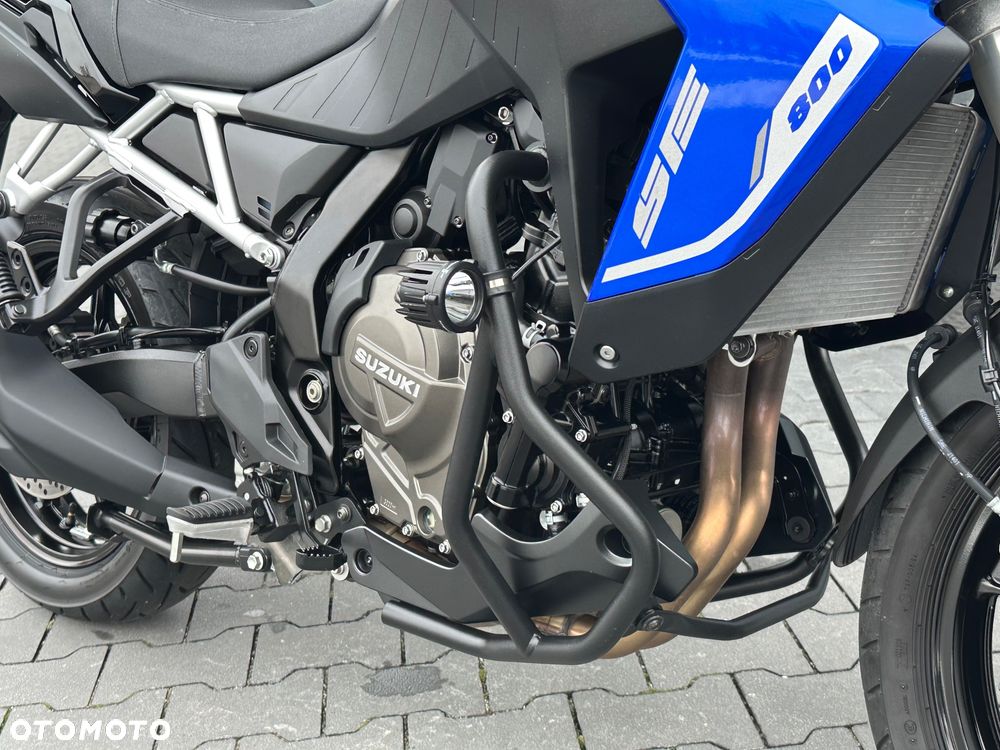 Suzuki V-STROM - 17