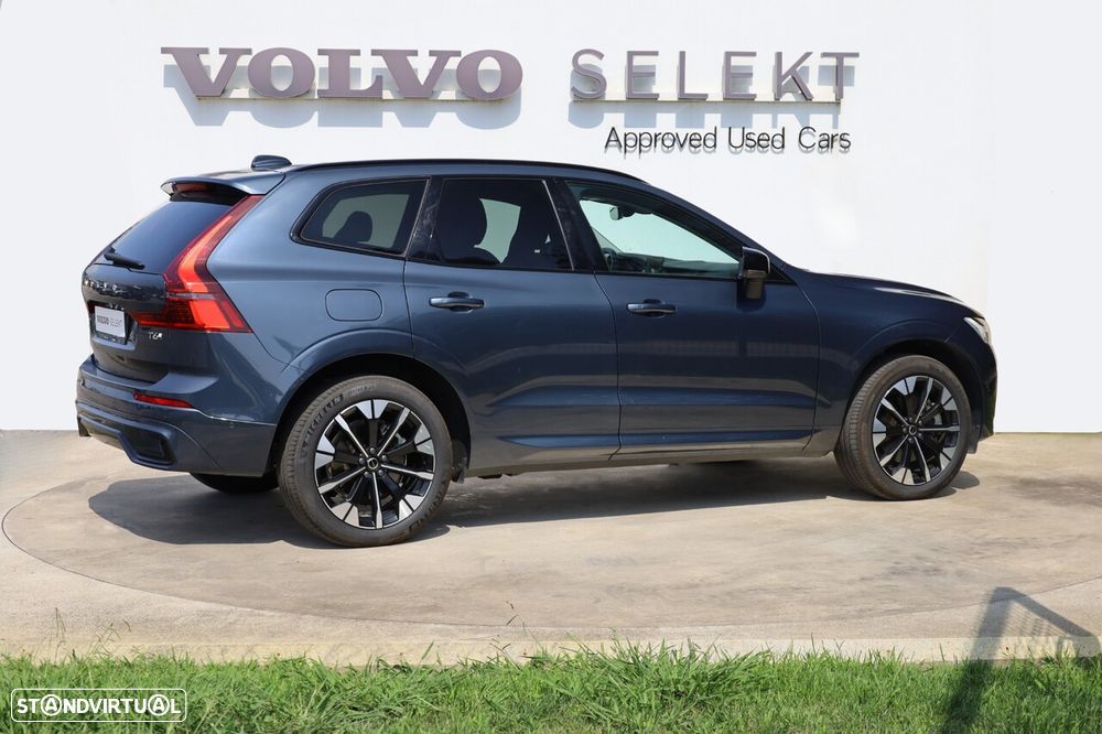 Volvo XC 60 2.0 T6 PHEV Plus Dark AWD - 3