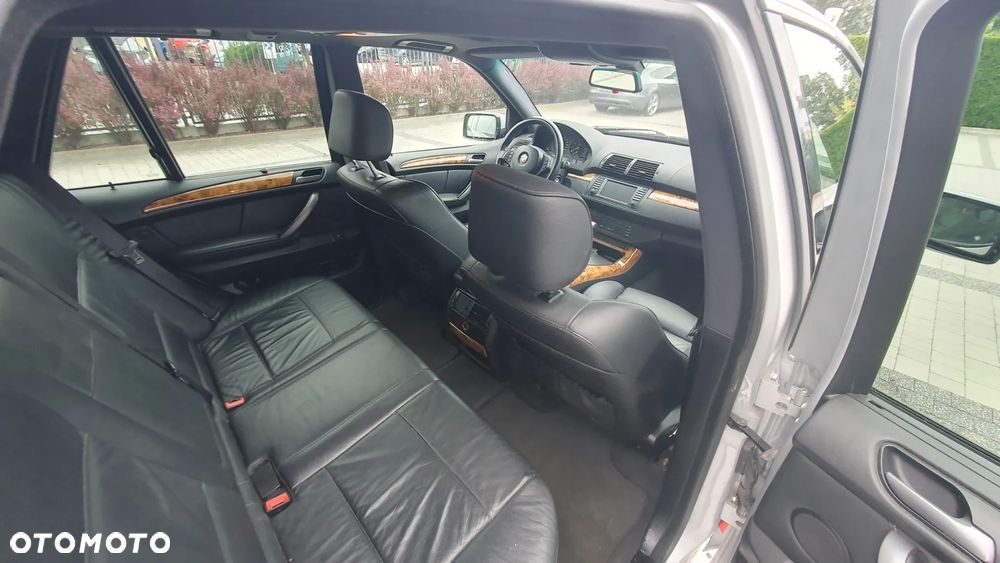 BMW X5 4.4 i Edition Exclusive - 8
