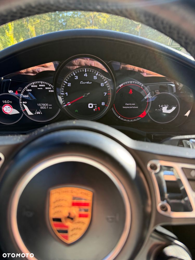 Porsche Cayenne Turbo - 15