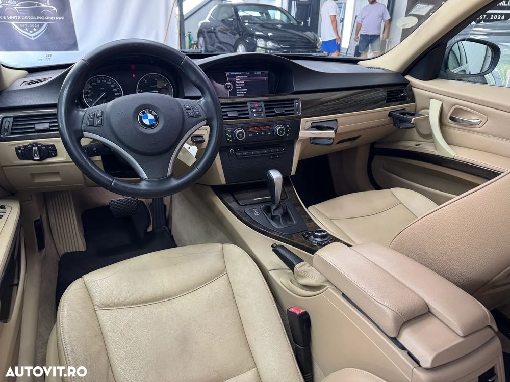 BMW 3 Series 2010 — imagine 4
