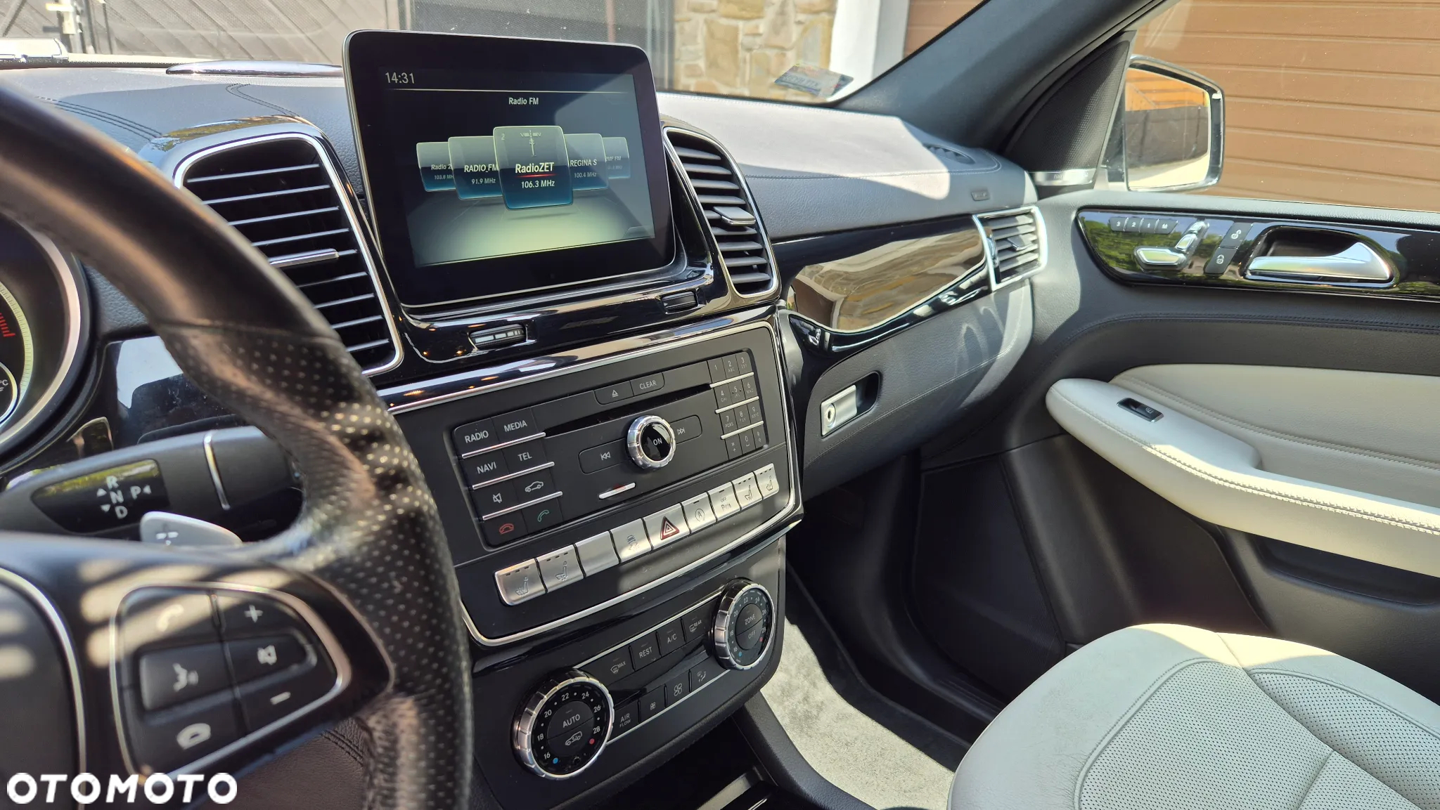 Mercedes-Benz GLS 350 d 4-Matic - 11