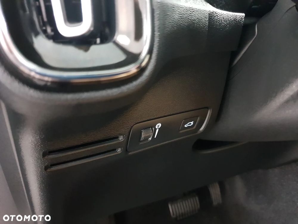 Volvo XC 40 D3 SCR Inscription - 15