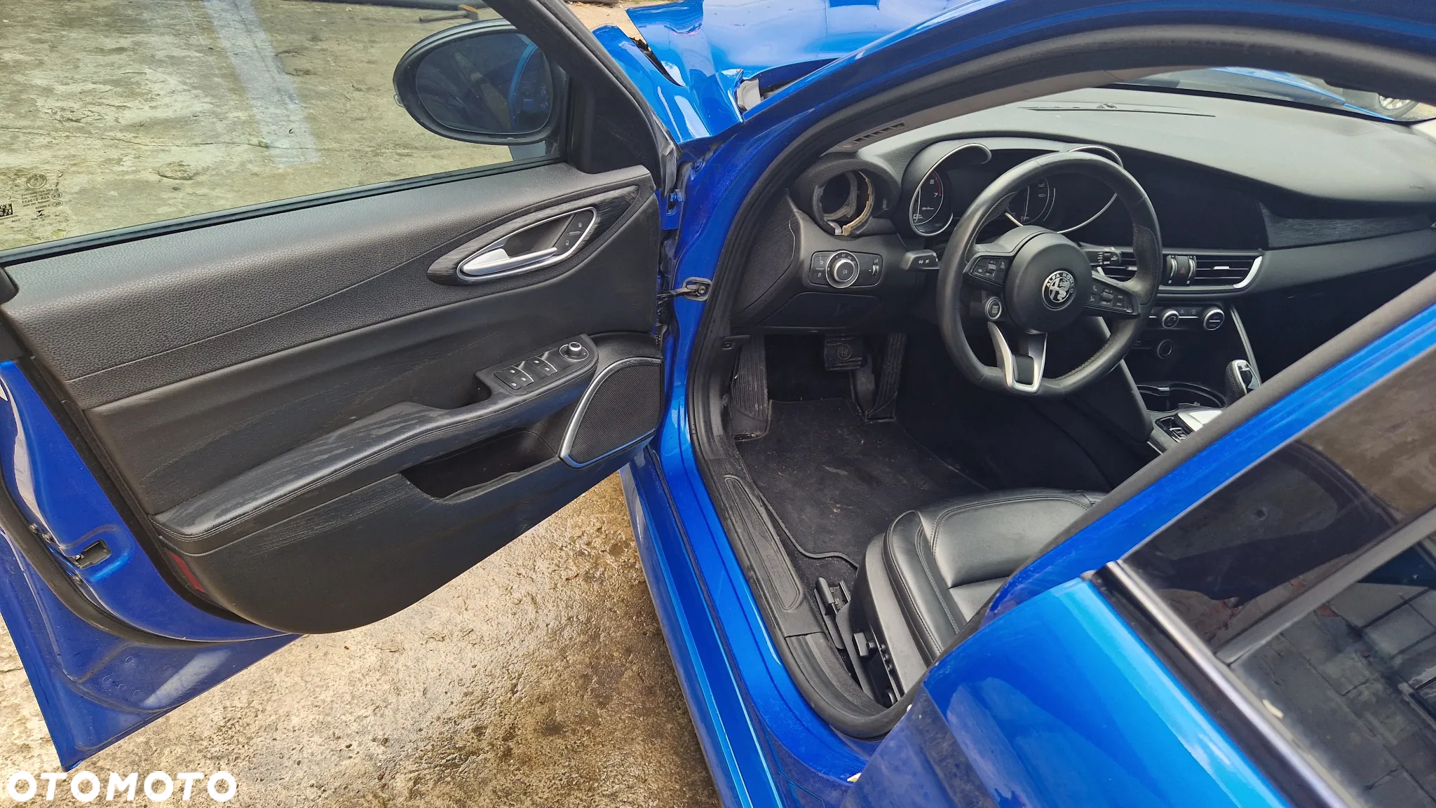 Alfa Romeo Giulia 2.0 Turbo 16V AT8 Veloce Ti - 14
