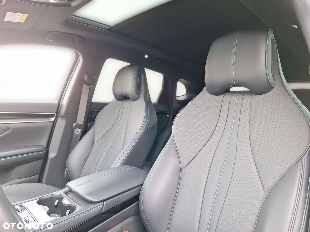 BYD Seal U - 12