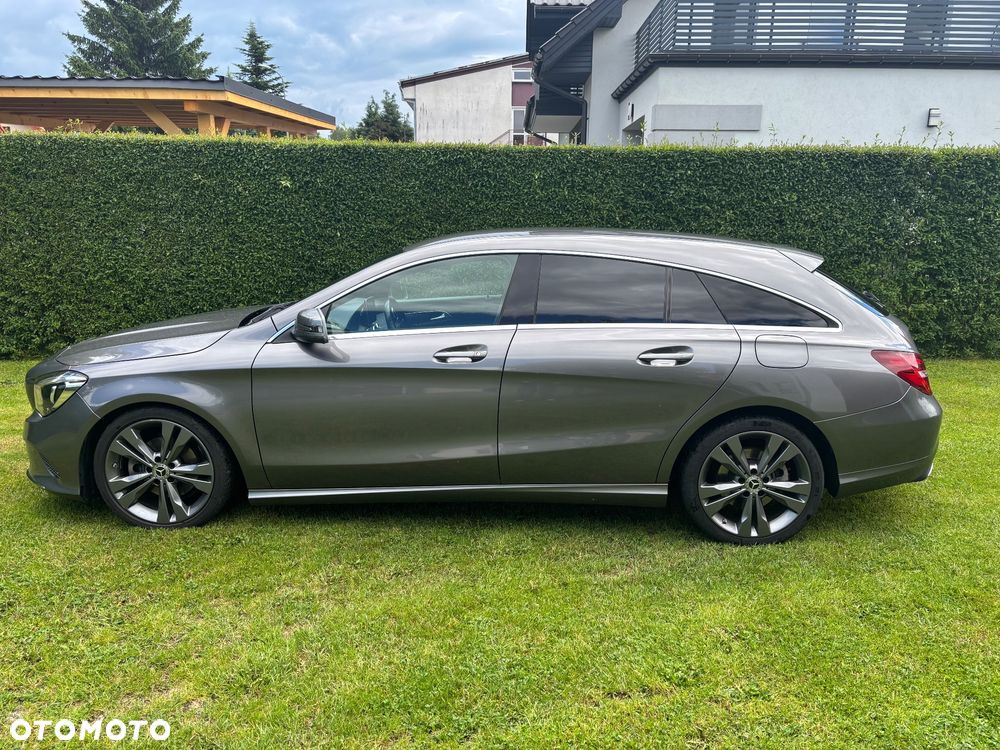 Mercedes-Benz CLA 180 7G-DCT - 5
