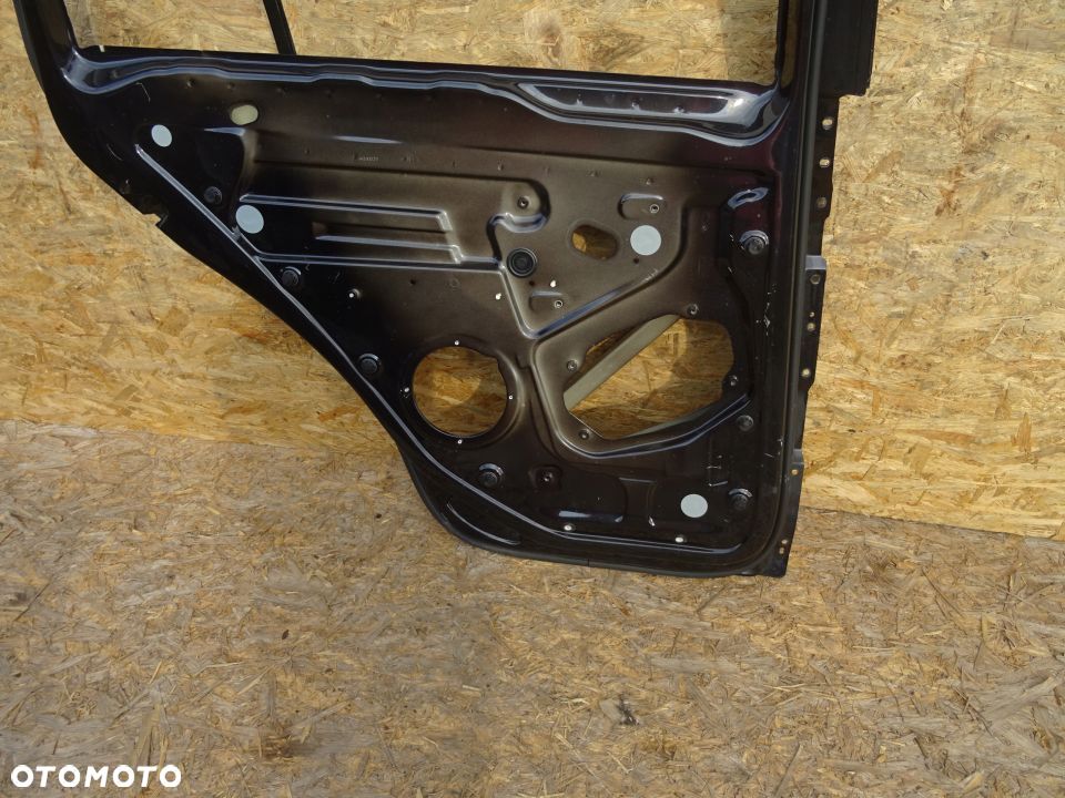 DRZWI RAMKA LEWY TYŁ VW GOLF V PLUS LAK:LC9Z - 4