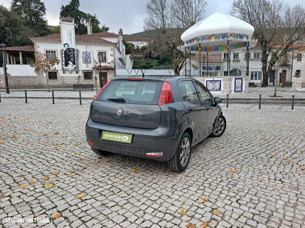 Fiat Punto 1.3 M-Jet Lounge S&S - 26