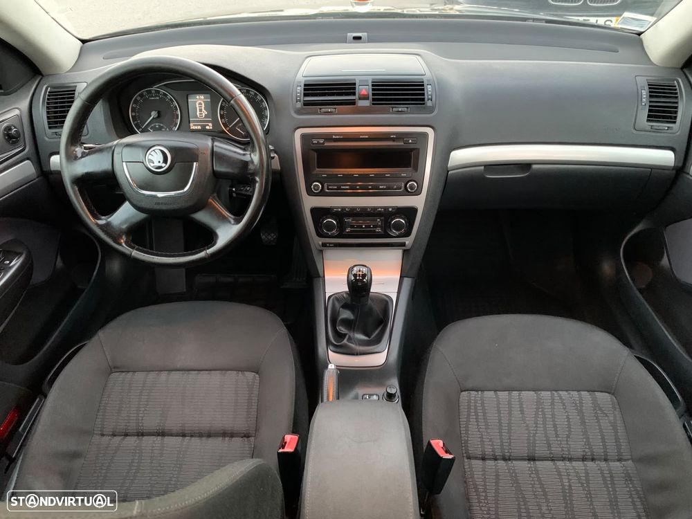 Skoda Octavia Break 1.6 TDi Ambition - 5