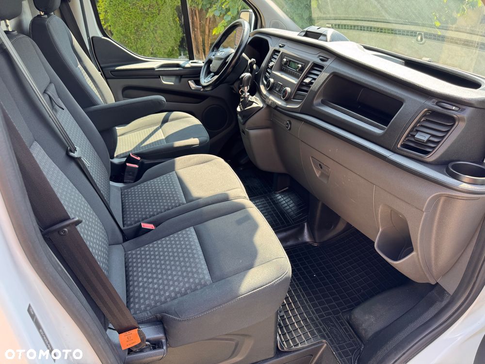 Ford Transit Custom - 8
