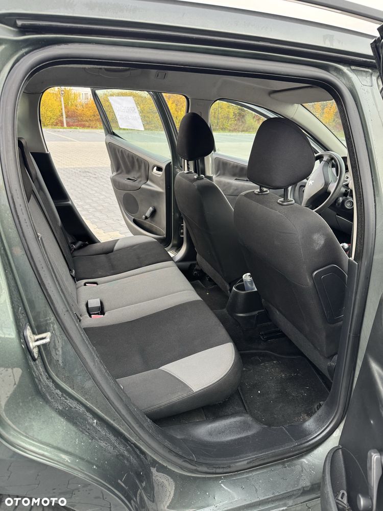 Peugeot 207 - 6