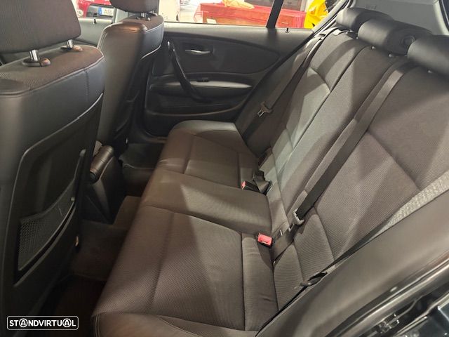 BMW 120 d DPF Edition Sport - 11