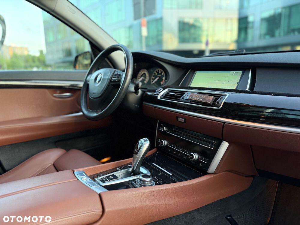 BMW 5GT 520d - 18