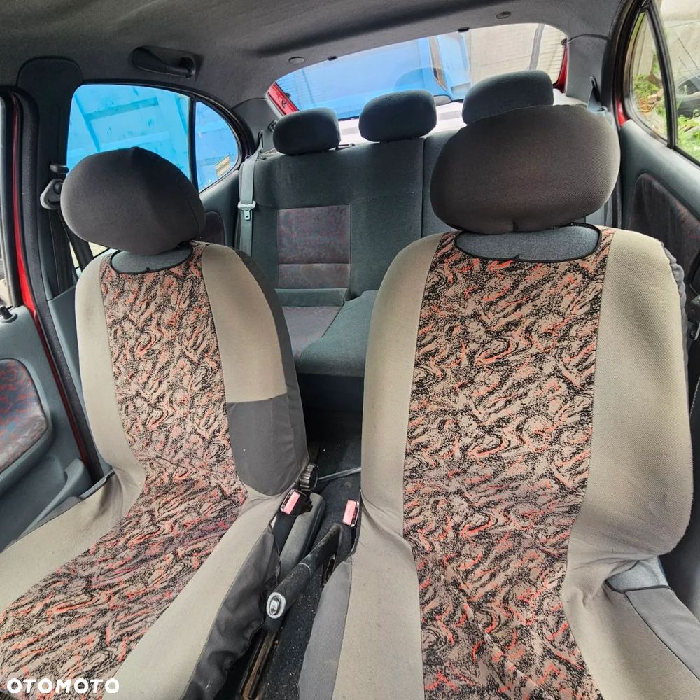 Renault Megane (1996) 1,4 B 55 kW / 75 KM (kod lak: 727 pojazd na części - 8