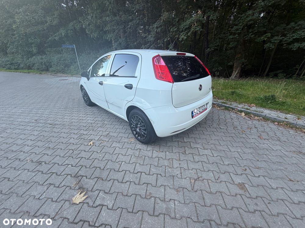 Fiat Punto 1.2 8V - 4
